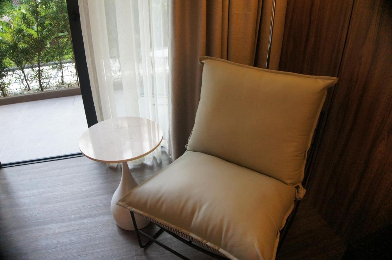 The Maximilian Hotel Cauayan City  Exterior photo